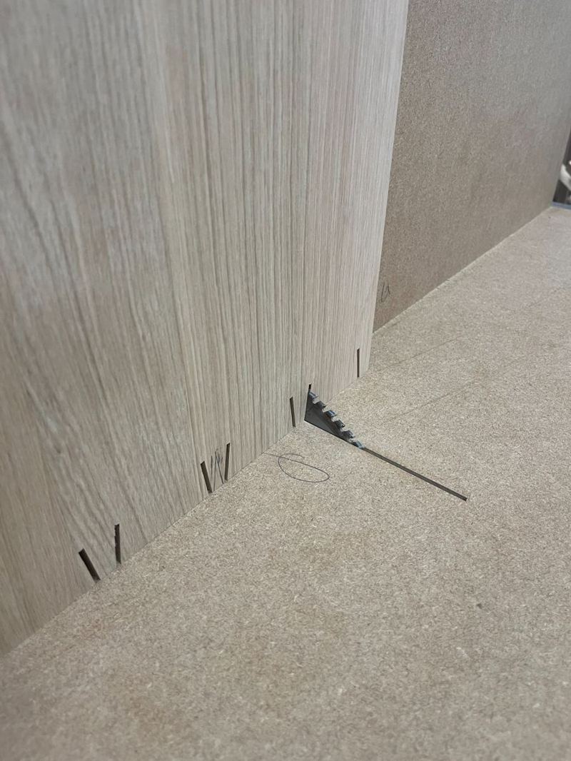 Cutting through-dovetails on the panel saw with a custom jig